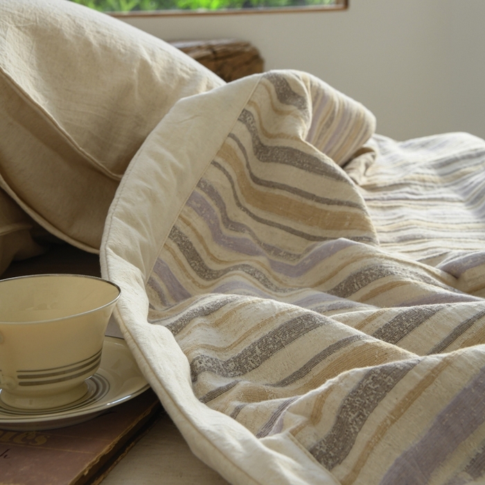 91家纺网 家纺一手货源 找家纺 简家居 2025新款简约亲肤夏被夏凉被空调被 旧日告白-丁香紫