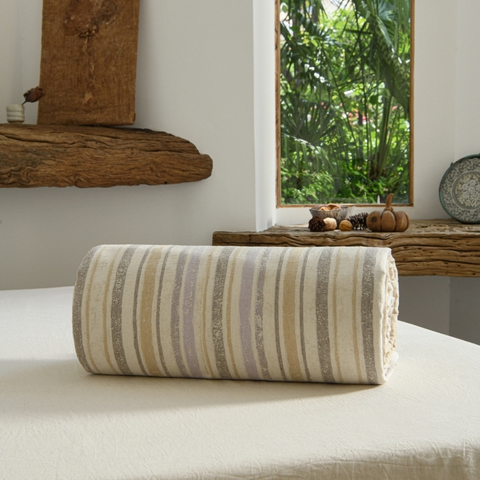 91家纺网 家纺一手货源 找家纺 简家居 2025新款简约亲肤夏被夏凉被空调被 旧日告白-丁香紫