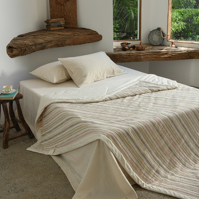 91家纺网 家纺一手货源 找家纺 简家居 2025新款简约亲肤夏被夏凉被空调被 旧日告白-奶茶粉