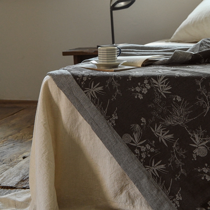 91家纺网 家纺一手货源 找家纺 简家居 2025新款简约亲肤夏被夏凉被空调被 夏被-邻家小院