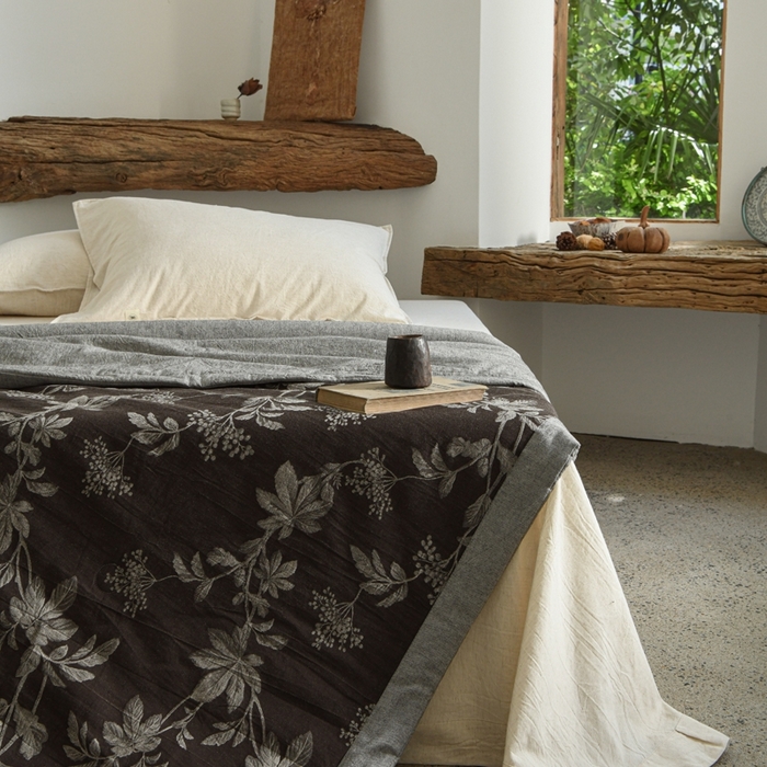 91家纺网 家纺一手货源 找家纺 简家居 2025新款简约亲肤夏被夏凉被空调被 夏被-秋恋