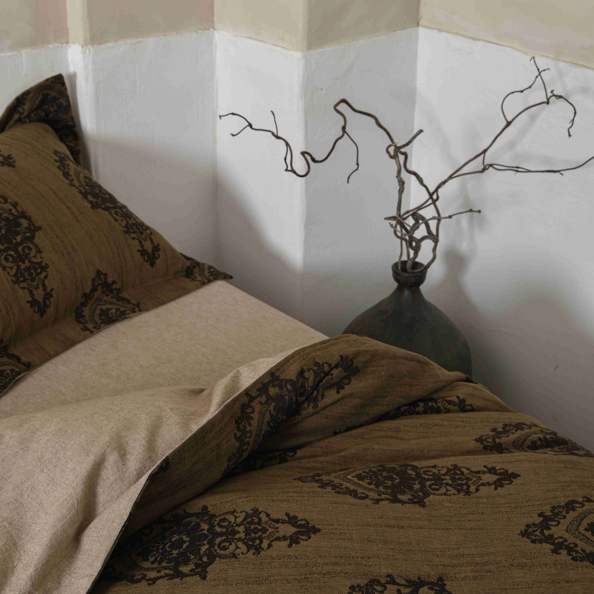 91家纺网 家纺一手货源 找家纺 简家居 2025新款高端轻奢亚麻棉四件套 日落-熔金