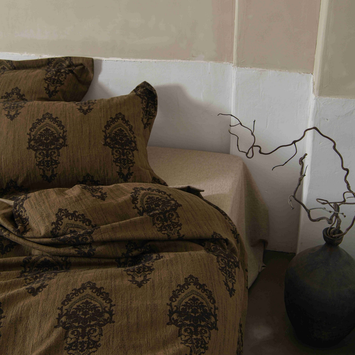 91家纺网 家纺一手货源 找家纺 简家居 2025新款高端轻奢亚麻棉四件套 日落-熔金