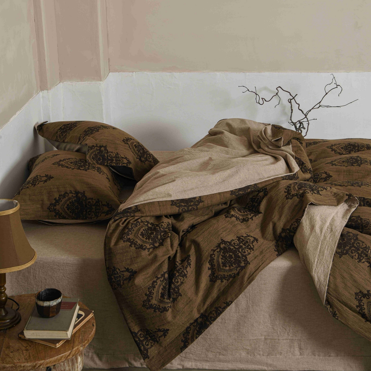 91家纺网 家纺一手货源 找家纺 简家居 2025新款高端轻奢亚麻棉四件套 日落-熔金