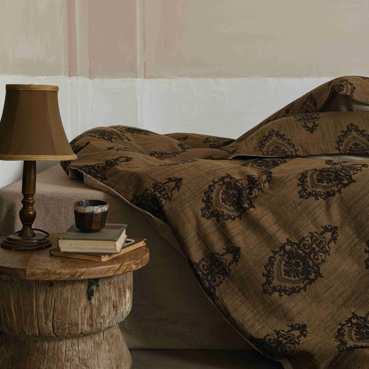 91家纺网 家纺一手货源 找家纺 简家居 2025新款高端轻奢亚麻棉四件套 日落-熔金