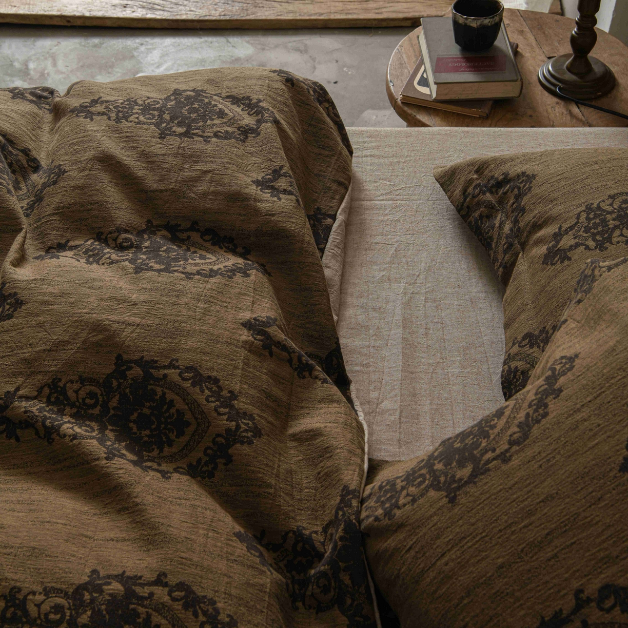 91家纺网 家纺一手货源 找家纺 简家居 2025新款高端轻奢亚麻棉四件套 日落-熔金