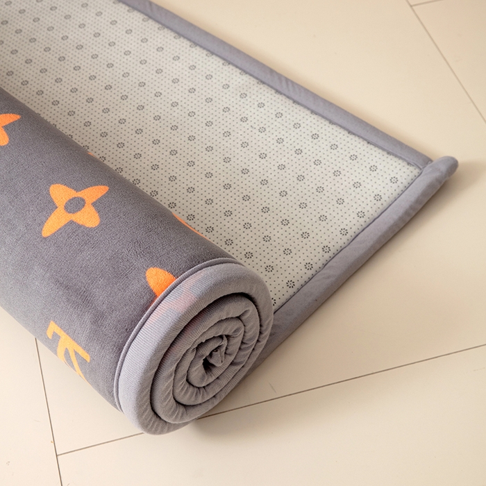 91家纺网 家纺一手货源 找家纺 北辰 2024新款印花绒地垫床边垫床垫褥子打地铺神器客厅地垫可定制 摩登时代