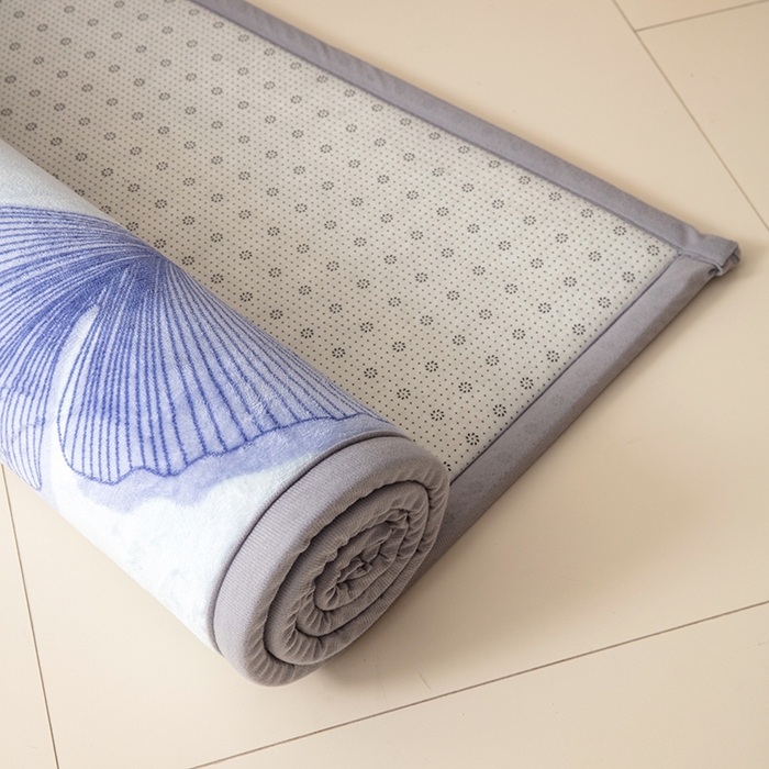 91家纺网 家纺一手货源 找家纺 北辰 2024新款印花绒地垫床边垫床垫褥子打地铺神器客厅地垫可定制 银杏翩翩