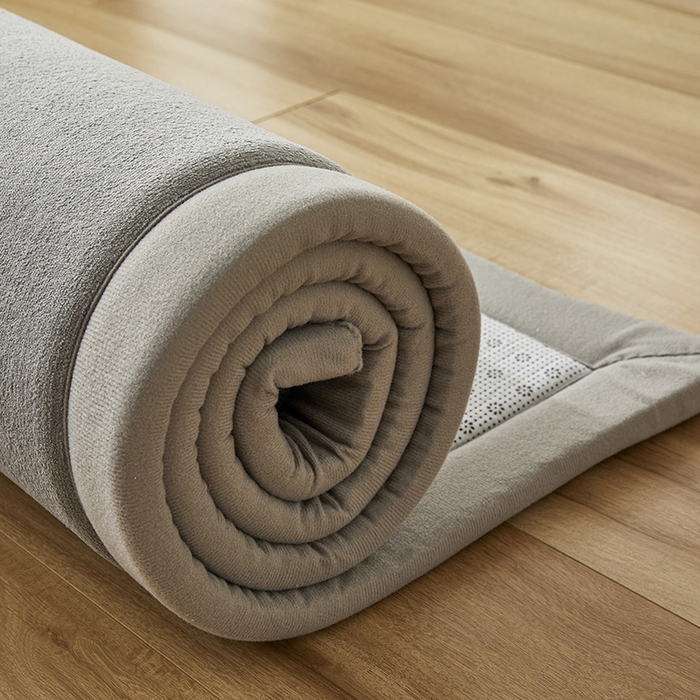 91家纺网 家纺一手货源 找家纺 北辰 2024新款印花绒地垫床边垫床垫褥子打地铺神器客厅地垫可定制 银灰色