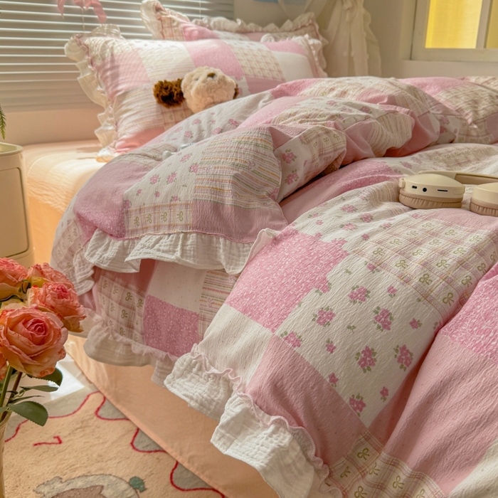 91家纺网 家纺一手货源 找家纺 （总）繁花家居 2025新款云感棉提花学生季超温柔小花边四件套