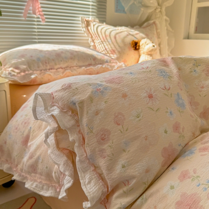 91家纺网 家纺一手货源 找家纺 繁花家居 2025新款云感棉提花学生季超温柔小花边四件套 芳华