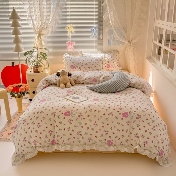 91家纺网 家纺一手货源 找家纺 繁花家居 2025新款云感棉提花学生季超温柔小花边四件套 可可西里