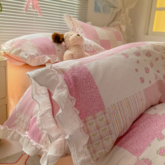 91家纺网 家纺一手货源 找家纺 繁花家居 2025新款云感棉提花学生季超温柔小花边四件套 克拉之恋