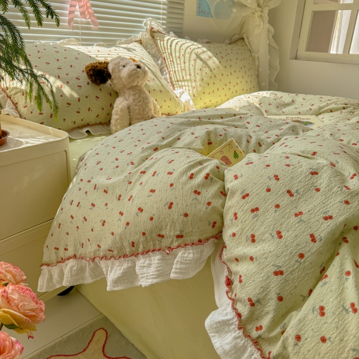 91家纺网 家纺一手货源 找家纺 繁花家居 2025新款云感棉提花学生季超温柔小花边四件套 青樱