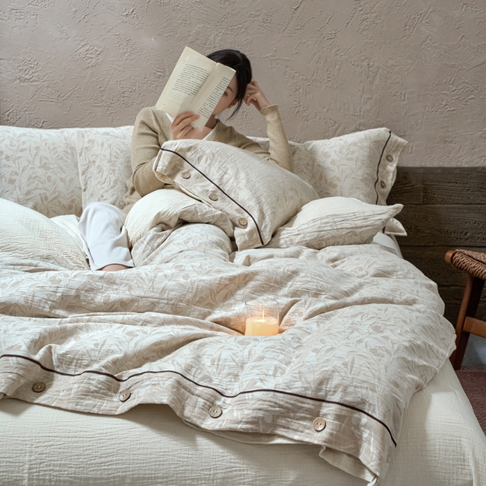 91家纺网 家纺一手货源 找家纺 春皖家纺 2025新款棉麻大提花双层纱系列四件套-纽扣款 赫素