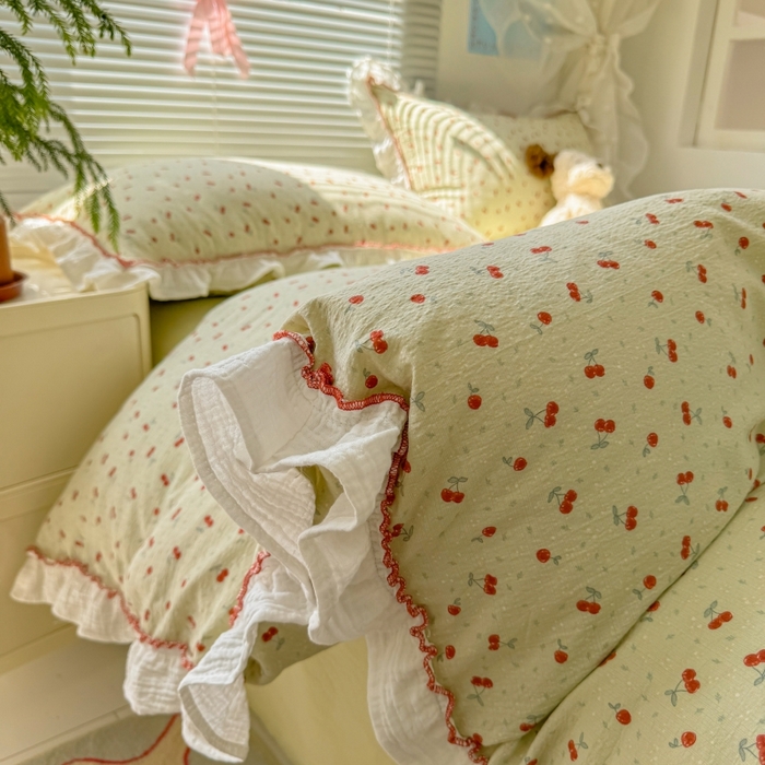 91家纺网 家纺一手货源 找家纺 繁花家居 2025新款云感棉提花学生季超温柔小花边四件套 青樱