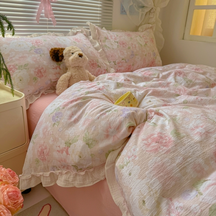 91家纺网 家纺一手货源 找家纺 繁花家居 2025新款云感棉提花学生季超温柔小花边四件套 秋水伊人