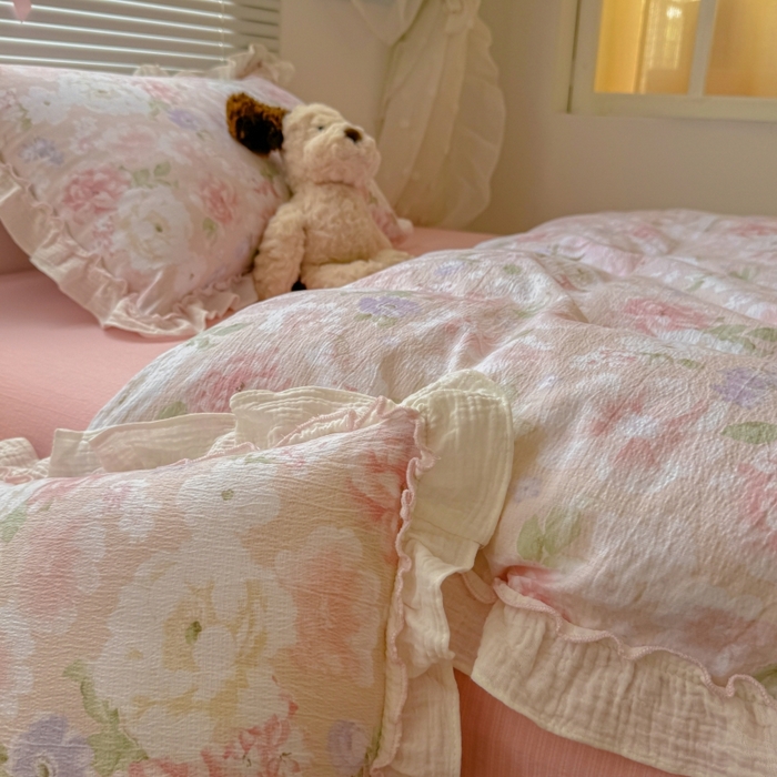 91家纺网 家纺一手货源 找家纺 繁花家居 2025新款云感棉提花学生季超温柔小花边四件套 秋水伊人