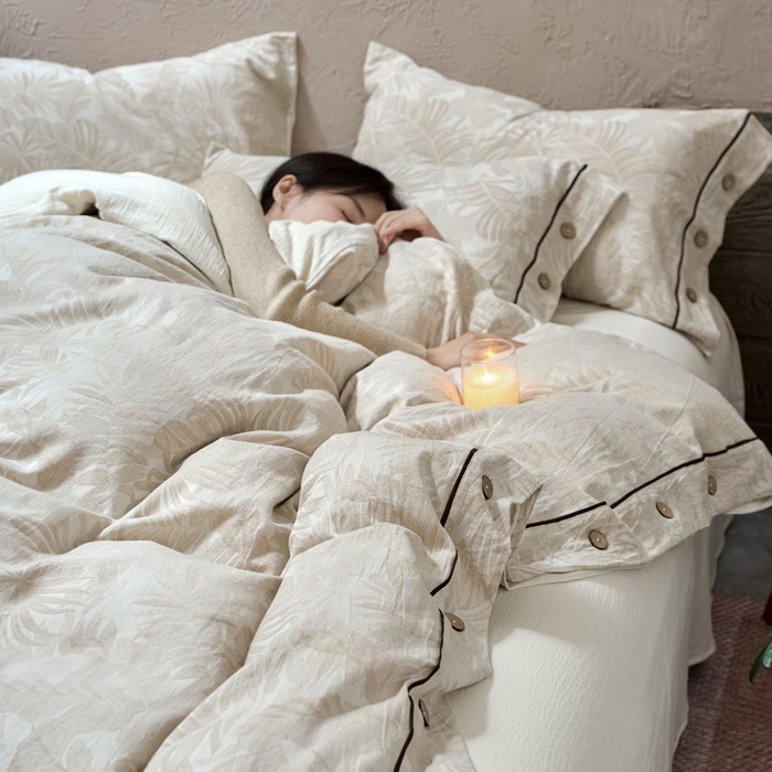 91家纺网 家纺一手货源 找家纺 春皖家纺 2025新款棉麻大提花双层纱系列四件套-纽扣款 柔黛