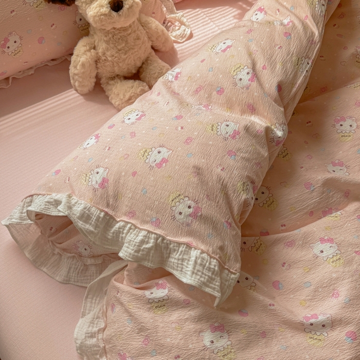 91家纺网 家纺一手货源 找家纺 繁花家居 2025新款云感棉提花学生季超温柔小花边四件套 圣代甜喵-粉