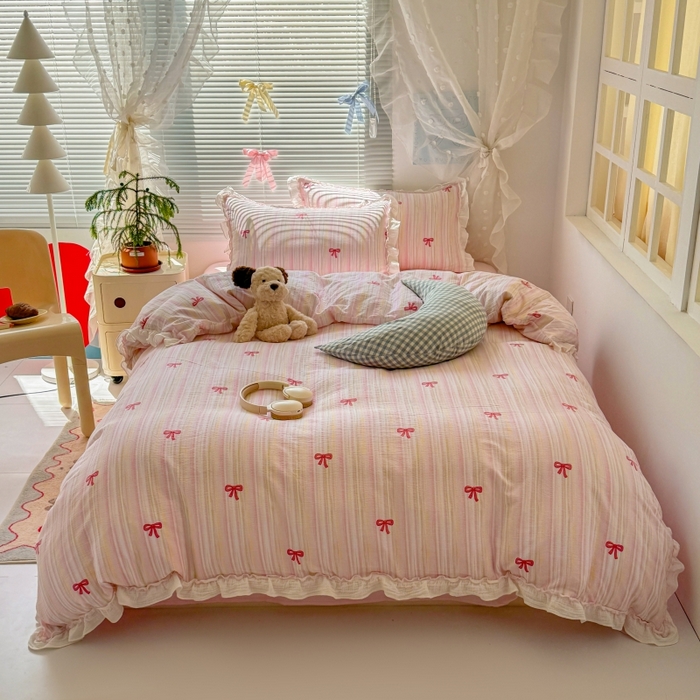 91家纺网 家纺一手货源 找家纺 繁花家居 2025新款云感棉提花学生季超温柔小花边四件套 一路生花