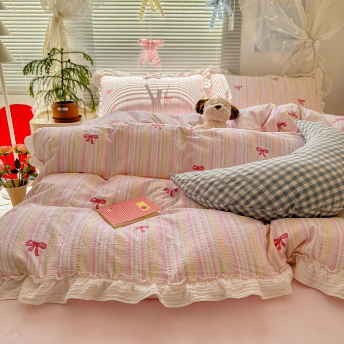 91家纺网 家纺一手货源 找家纺 繁花家居 2025新款云感棉提花学生季超温柔小花边四件套 一路生花