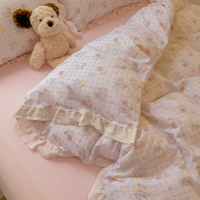 91家纺网 家纺一手货源 找家纺 繁花家居 2025新款云感棉提花学生季超温柔小花边四件套 云水谣