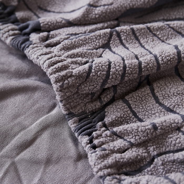 91家纺网 家纺一手货源 找家纺 丝绮鹿 2025新款羊羔绒直排松紧款沙发套-枫叶 枫叶-烟灰