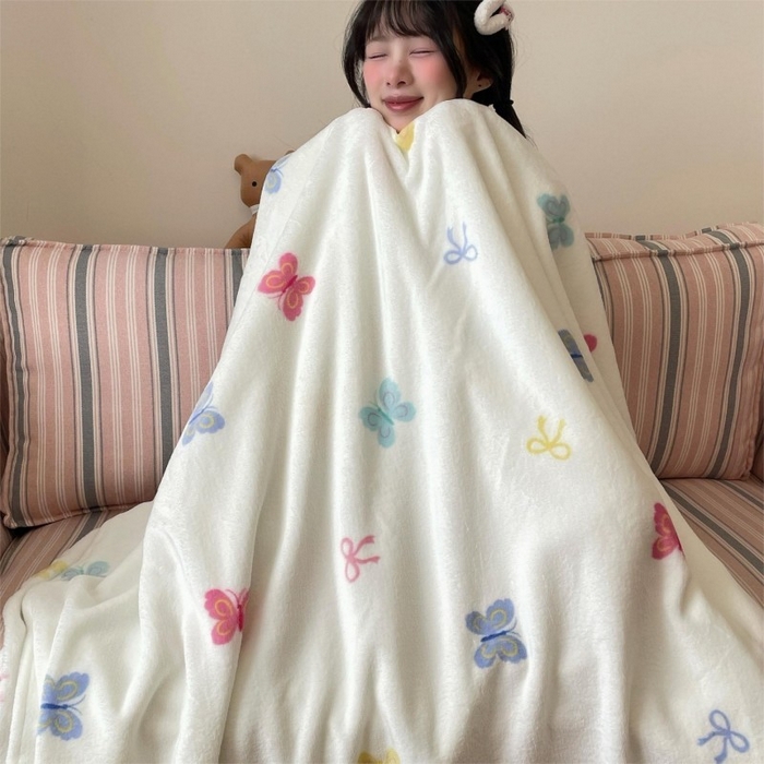 91家纺网 家纺一手货源 找家纺 顾里家纺 2025新款ins少女奶油治愈双面牛奶绒毯 彩色蝴蝶