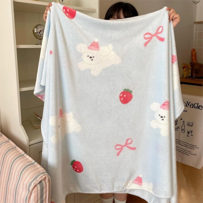 91家纺网 家纺一手货源 找家纺 顾里家纺 2025新款ins少女奶油治愈双面牛奶绒毯 草莓小狗