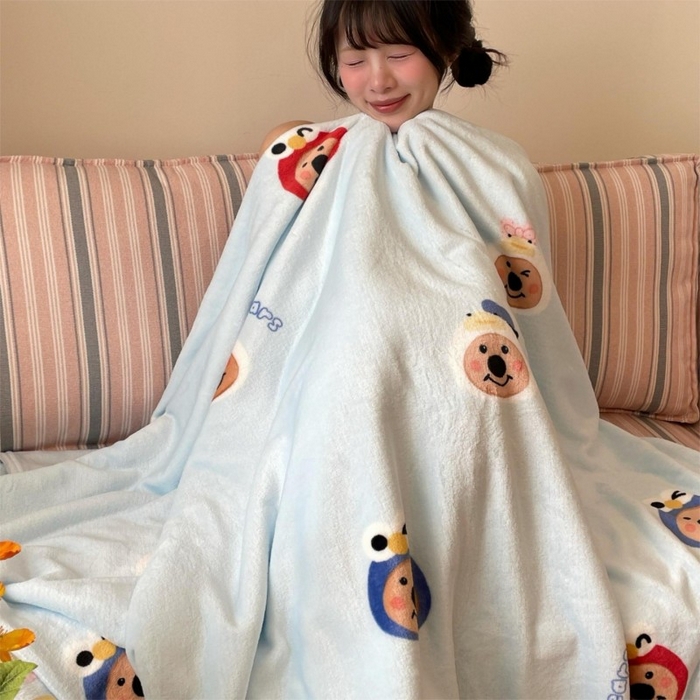 91家纺网 家纺一手货源 找家纺 顾里家纺 2025新款ins少女奶油治愈双面牛奶绒毯 大眼熊