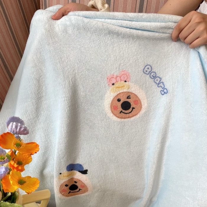 91家纺网 家纺一手货源 找家纺 顾里家纺 2025新款ins少女奶油治愈双面牛奶绒毯 大眼熊