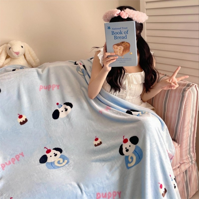 91家纺网 家纺一手货源 找家纺 顾里家纺 2025新款ins少女奶油治愈双面牛奶绒毯 蛋糕小狗