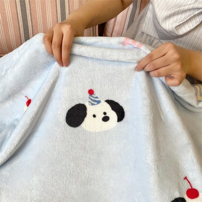 91家纺网 家纺一手货源 找家纺 顾里家纺 2025新款ins少女奶油治愈双面牛奶绒毯 蛋糕小狗