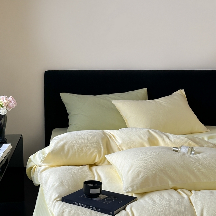 91家纺网 家纺一手货源 找家纺 梦享生活家居 2025新款全棉纯棉三层肌理提花四件套-素写系列（会员减10） 素写-浅黄