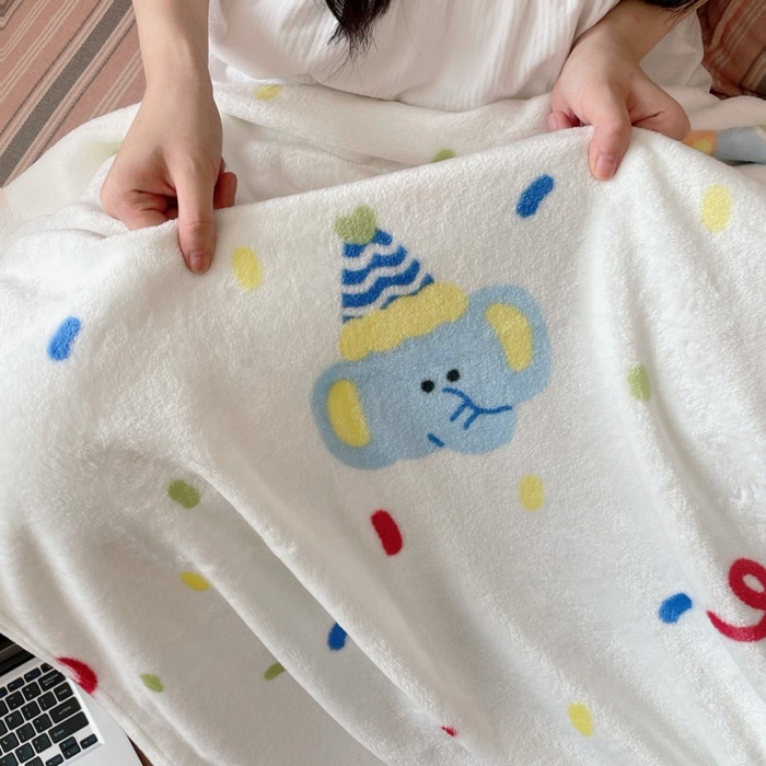 91家纺网 家纺一手货源 找家纺 顾里家纺 2025新款ins少女奶油治愈双面牛奶绒毯 动物派对