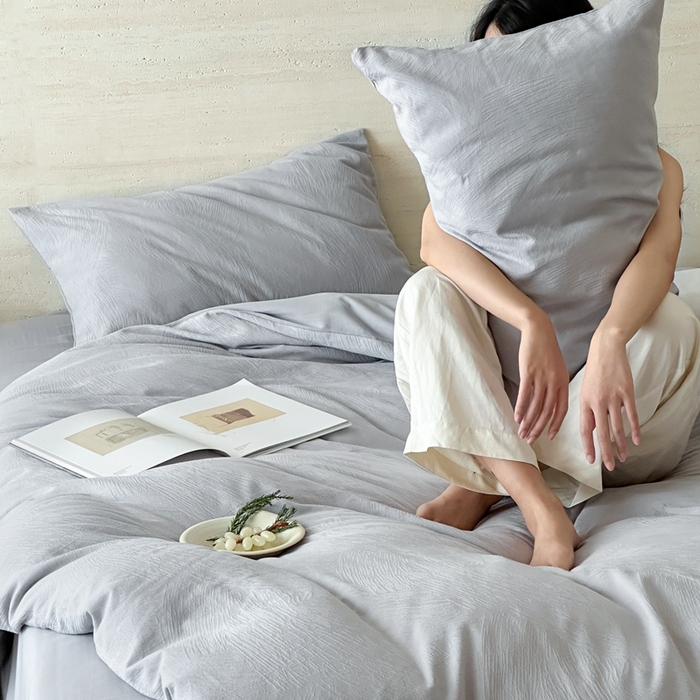 91家纺网 家纺一手货源 找家纺 梦享生活家居 2025新款全棉纯棉三层肌理提花四件套-素写系列（会员减10） 素写-银灰