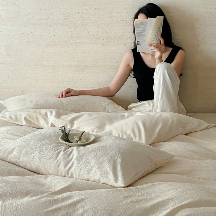 91家纺网 家纺一手货源 找家纺 梦享生活家居 2025新款全棉纯棉三层肌理提花四件套-素写系列（会员减10） 素写-奶油白