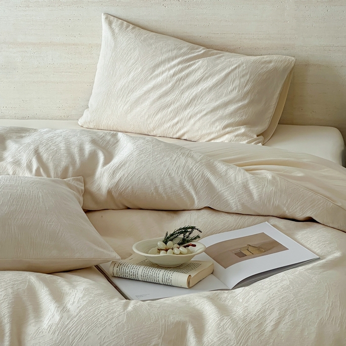 91家纺网 家纺一手货源 找家纺 梦享生活家居 2025新款全棉纯棉三层肌理提花四件套-素写系列（会员减10） 素写-奶油白