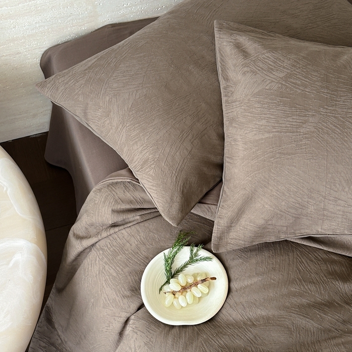 91家纺网 家纺一手货源 找家纺 梦享生活家居 2025新款全棉纯棉三层肌理提花四件套-素写系列（会员减10） 素写-可可棕