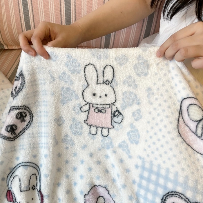 91家纺网 家纺一手货源 找家纺 顾里家纺 2025新款ins少女奶油治愈双面牛奶绒毯 兔子时光