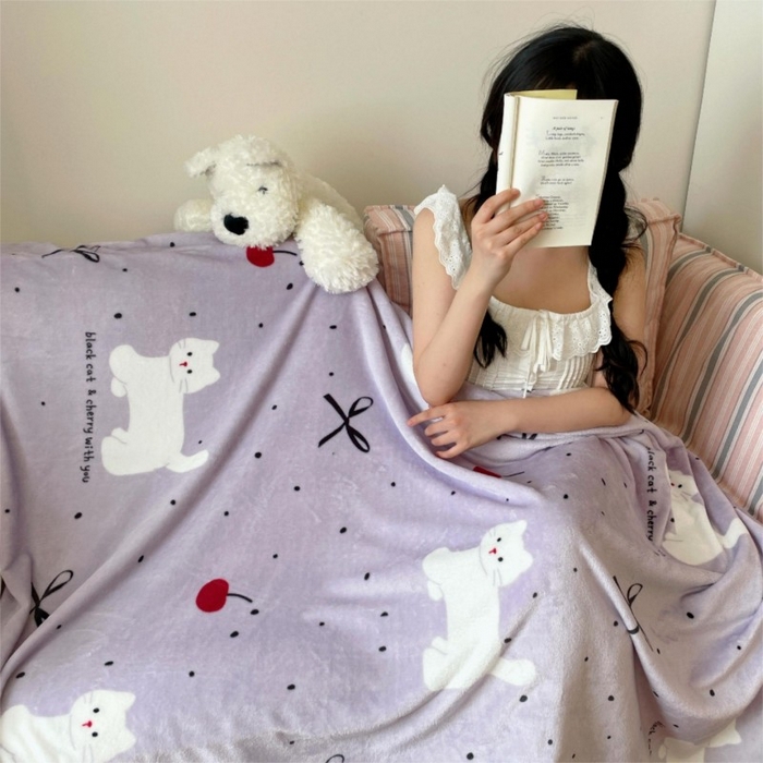 91家纺网 家纺一手货源 找家纺 顾里家纺 2025新款ins少女奶油治愈双面牛奶绒毯 小紫猫