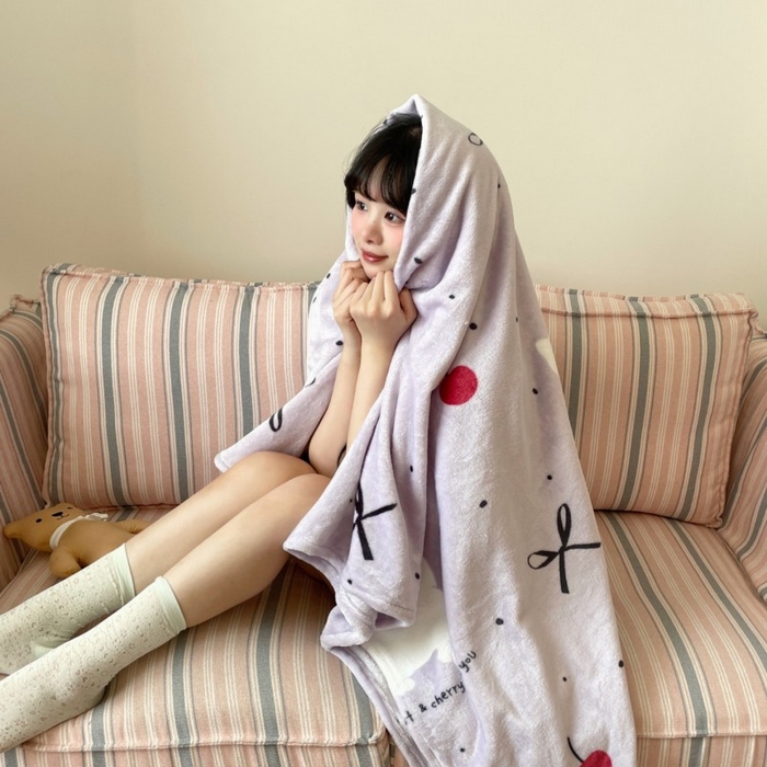 91家纺网 家纺一手货源 找家纺 顾里家纺 2025新款ins少女奶油治愈双面牛奶绒毯 小紫猫