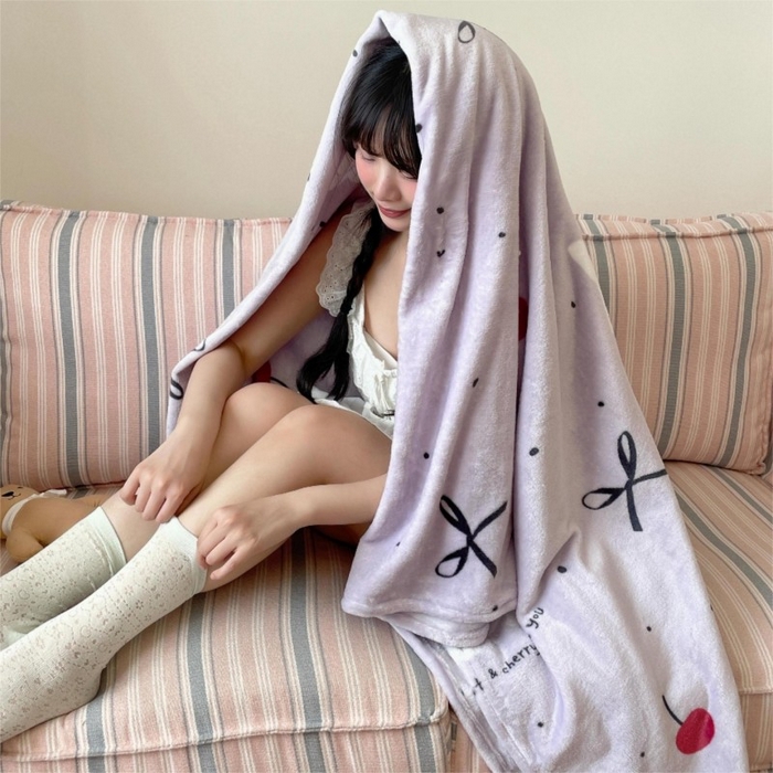 91家纺网 家纺一手货源 找家纺 顾里家纺 2025新款ins少女奶油治愈双面牛奶绒毯 小紫猫