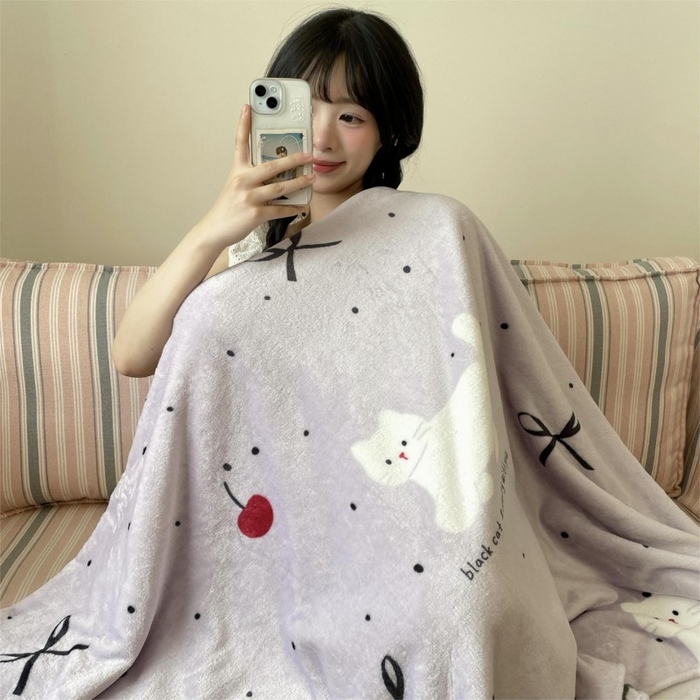 91家纺网 家纺一手货源 找家纺 顾里家纺 2025新款ins少女奶油治愈双面牛奶绒毯 小紫猫