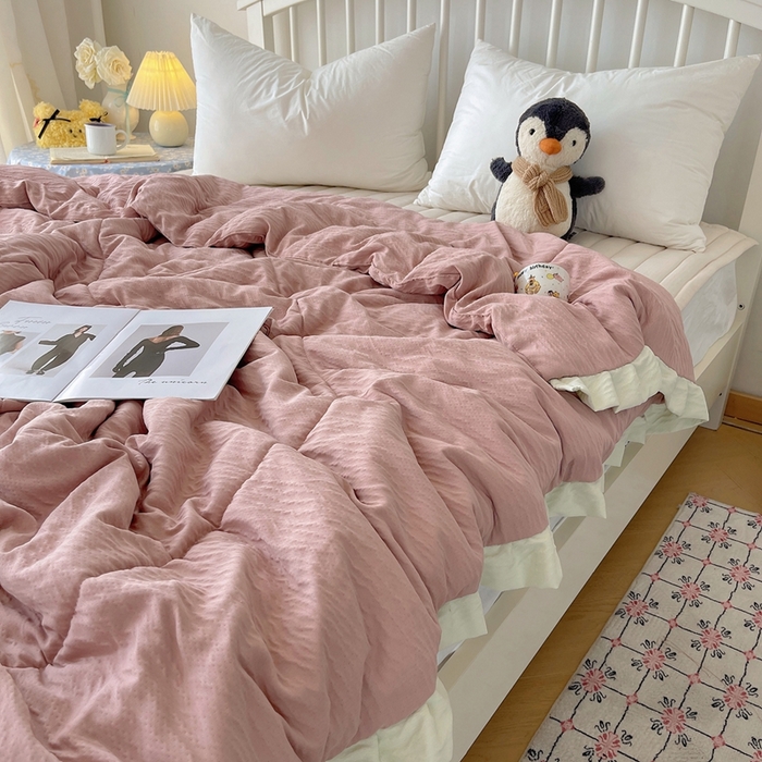 91家纺网 家纺一手货源 找家纺 （总）顾里家纺 2025春夏新款韩系花边皱皱纱夏被夏凉被空调被