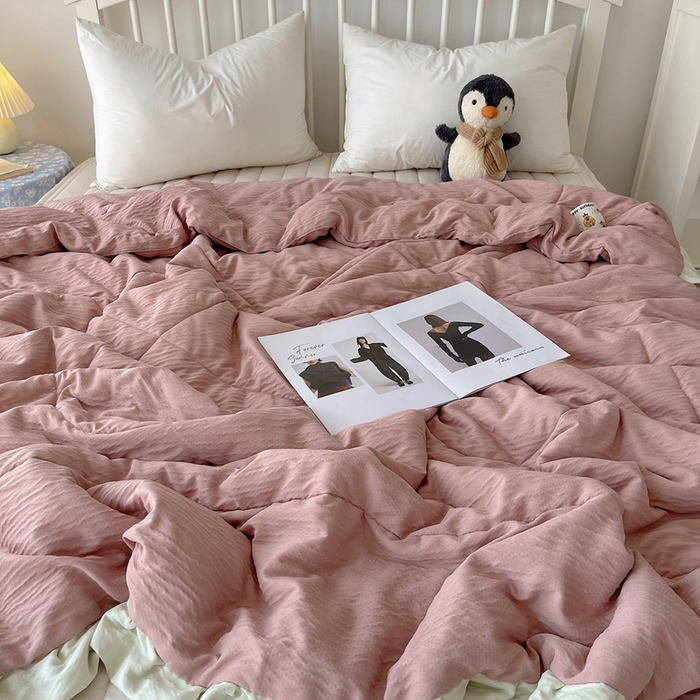 91家纺网 家纺一手货源 找家纺 顾里家纺 2025春夏新款韩系花边皱皱纱夏被夏凉被空调被 芭乐薄荷