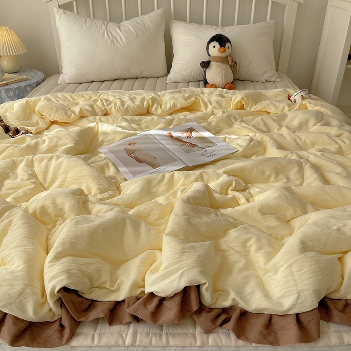 91家纺网 家纺一手货源 找家纺 顾里家纺 2025春夏新款韩系花边皱皱纱夏被夏凉被空调被 黄油可露