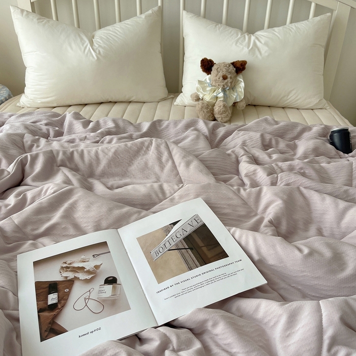 91家纺网 家纺一手货源 找家纺 顾里家纺 2025春夏新款韩系花边皱皱纱夏被夏凉被空调被 淡雾紫