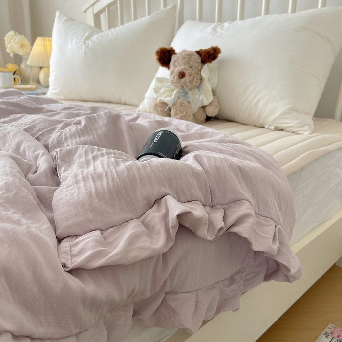 91家纺网 家纺一手货源 找家纺 顾里家纺 2025春夏新款韩系花边皱皱纱夏被夏凉被空调被 淡雾紫